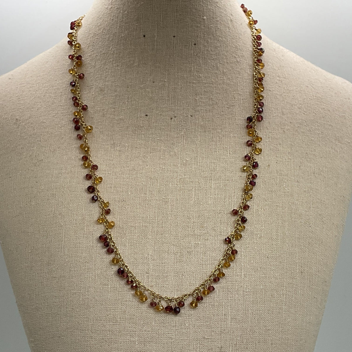 585 14K Yellow Gold Garnet & Citrine Dangle Beads 21" Chain Necklace- 11.97g