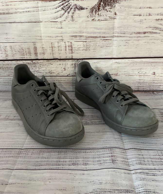 Men's Adidas Stan Smith Gray Sneakers Size 7.5