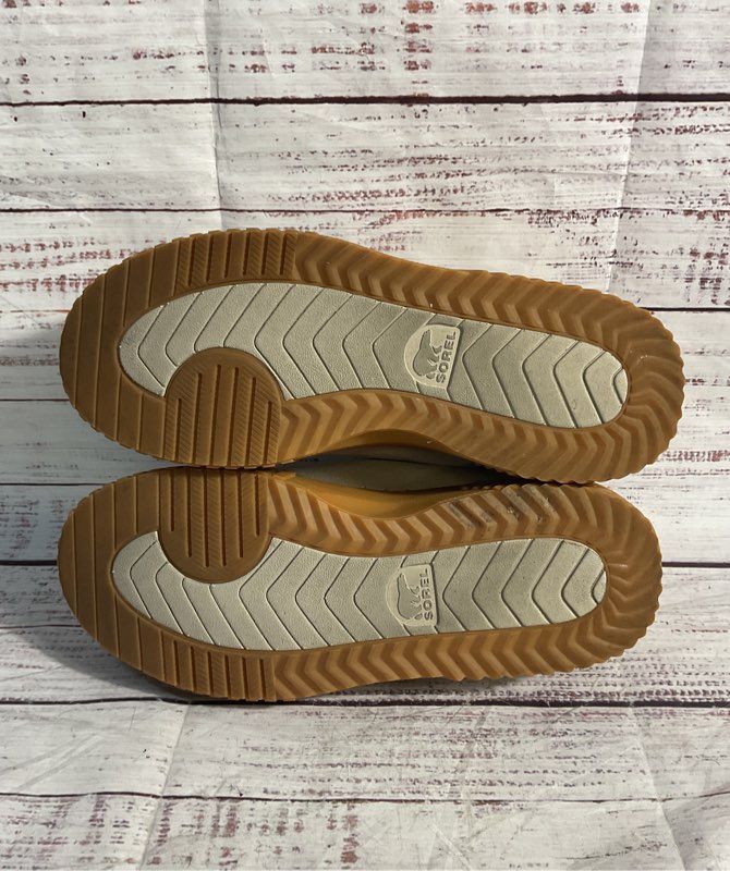 SOREL Ona Ave™ Low Waterproof Women's Sneaker Size 8.5 US Taupe