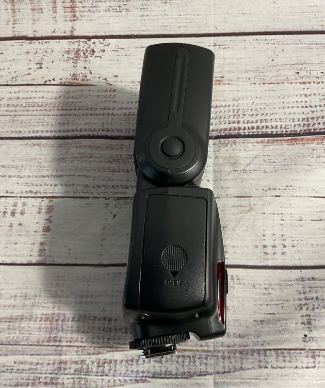 YONGNUO Speedlite YN-560-III Shoe Mount Flash