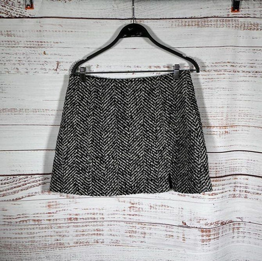 NWT French Connection Black and White Tweed Skirt Size 8 Retail $128