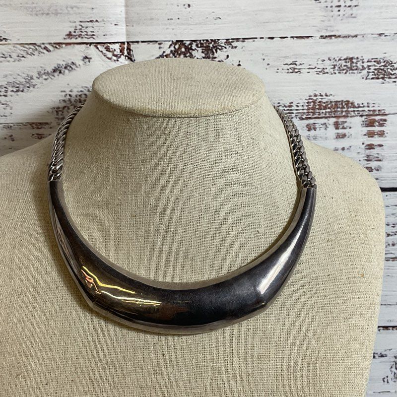 VTG. Silver Tone Collar Choker Chain Necklace- 17"