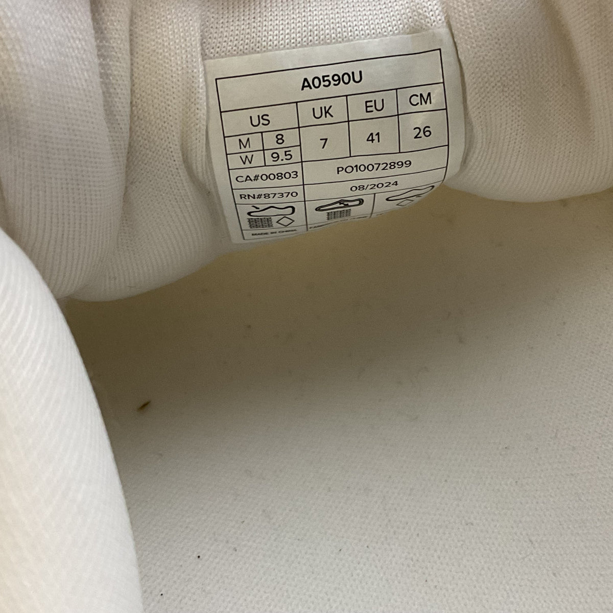 ALO A0590U Unisex White Running Shoes- SZ 8M/ 9.5W