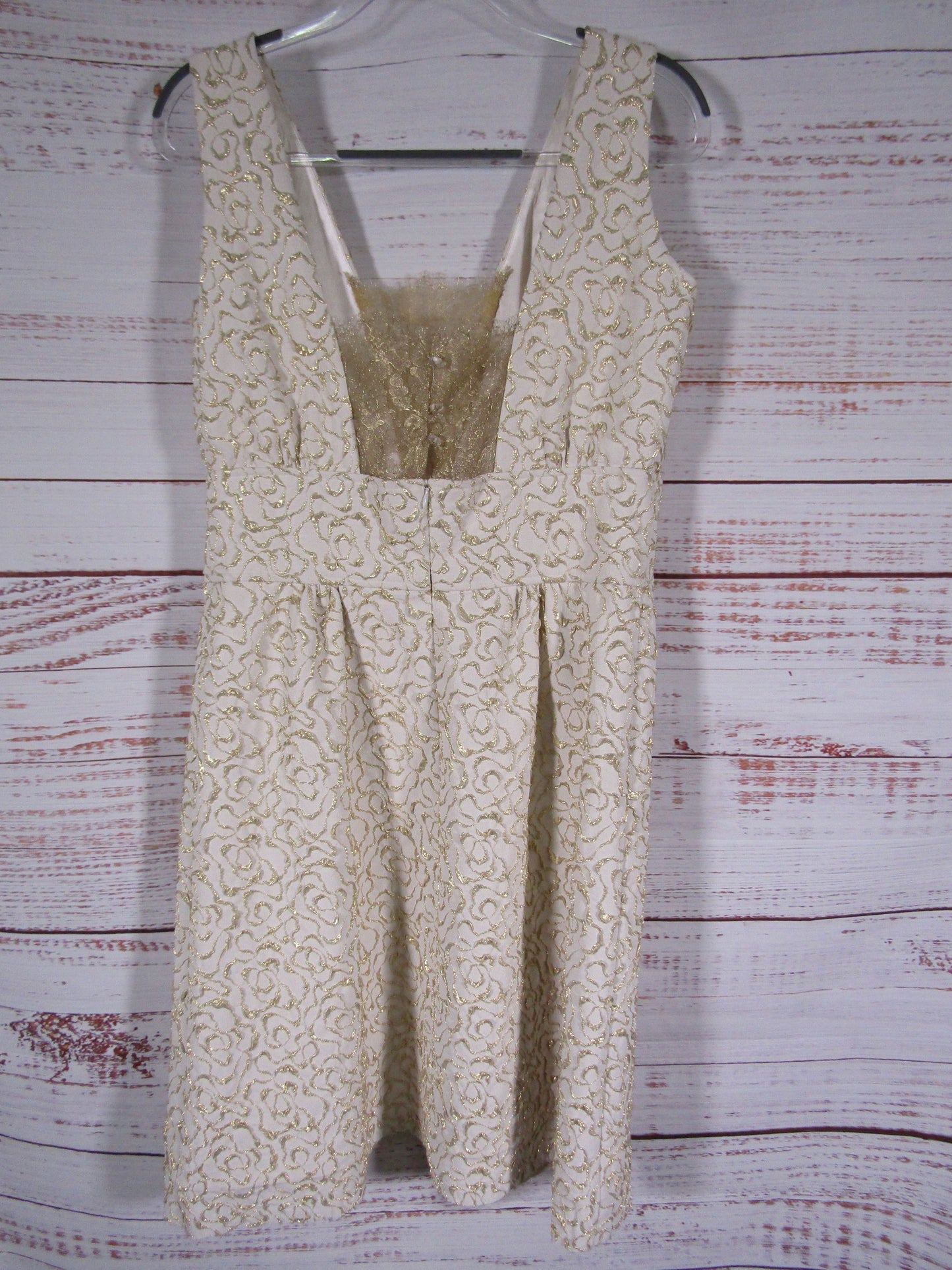 Lucy De Castenou Women's White V-Neck Lace Overlay Sleeveless Dress Size 10