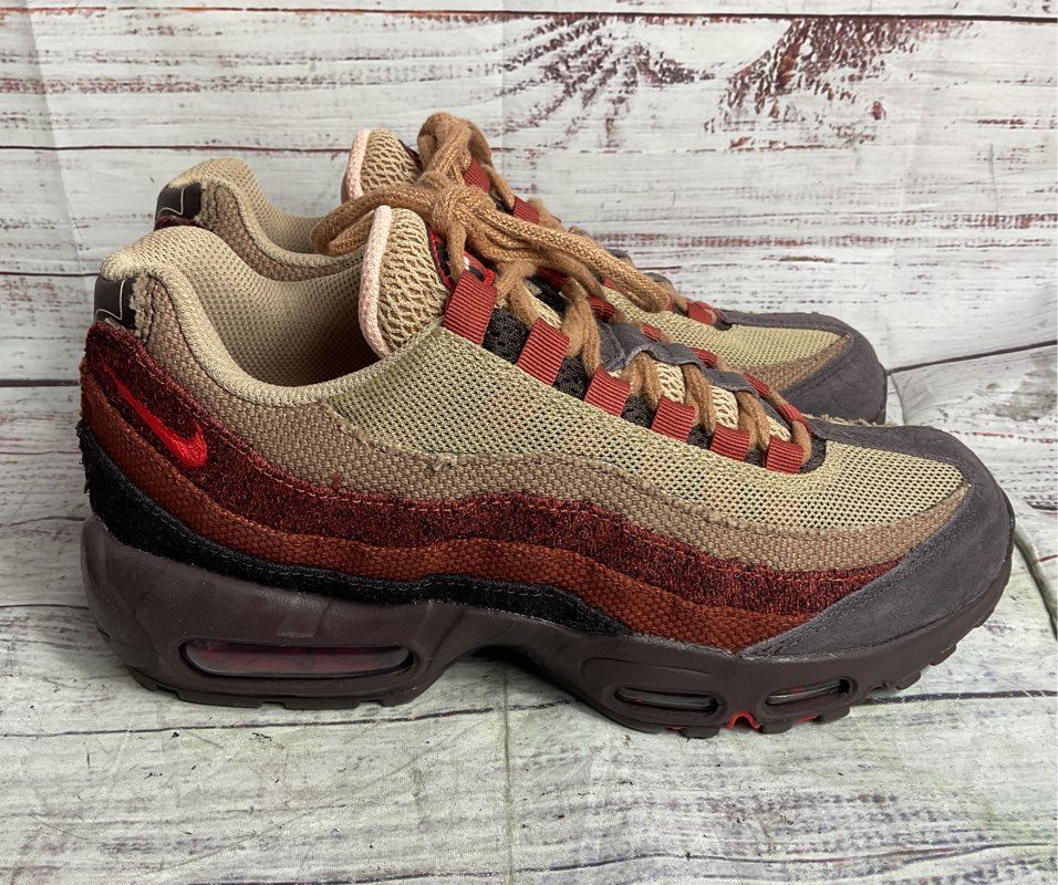 Nike Women's Air Max 95 Anatomy of Air Spine Sneakers Multicolor 9