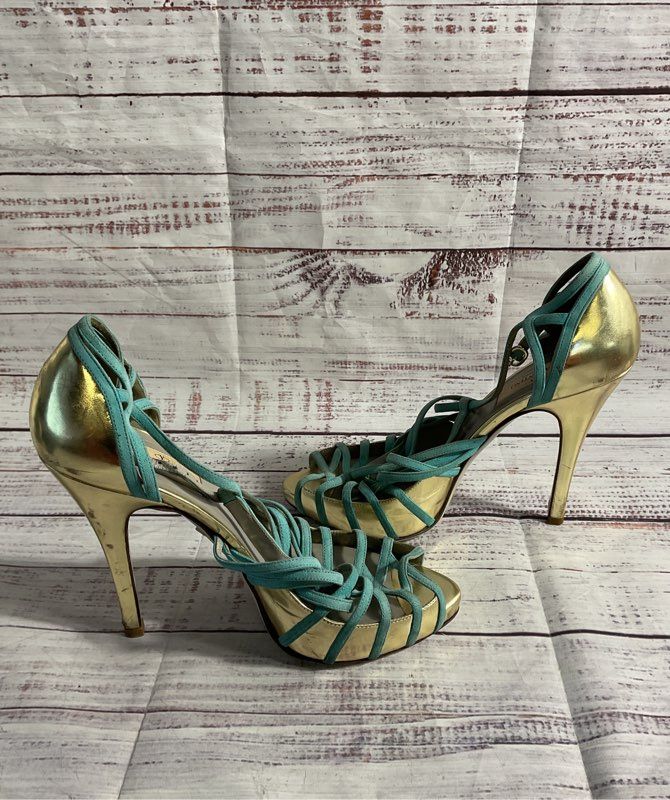 Vintage Valentino Garavani Patent Leather Suede Strappy Heels Size 37EU/7US