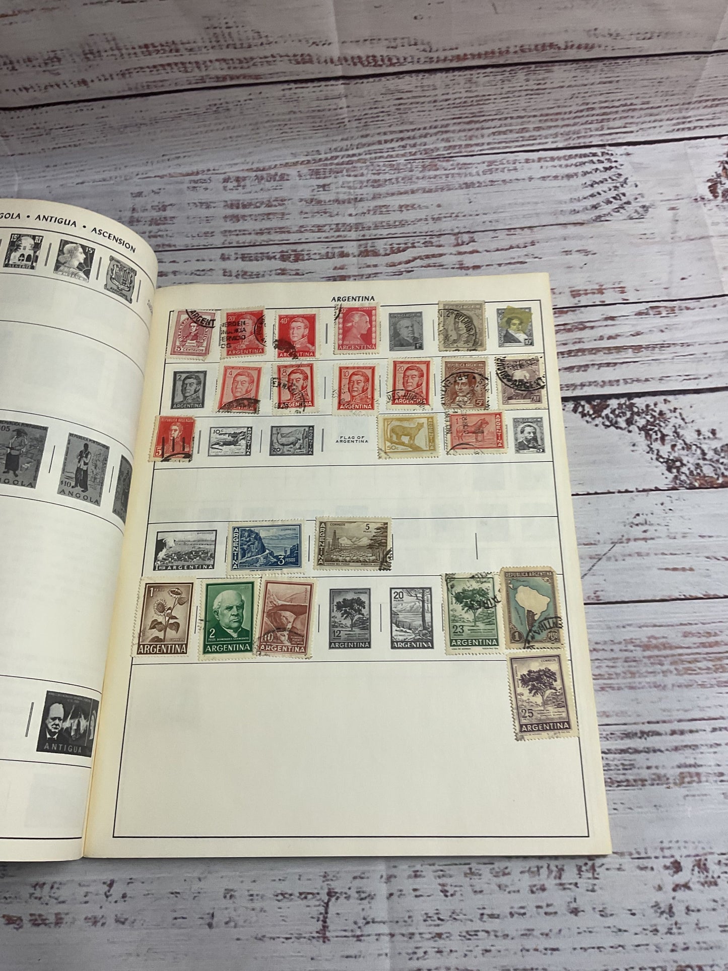 Explorer Stamp Album Partially Filled Lots Of Stamps