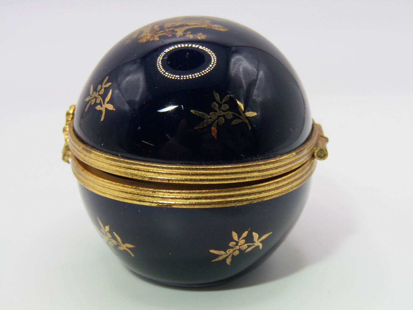 Limoges Courting Couple Cobalt Blue 24k Gold Wash Egg Trinket Box Made in France