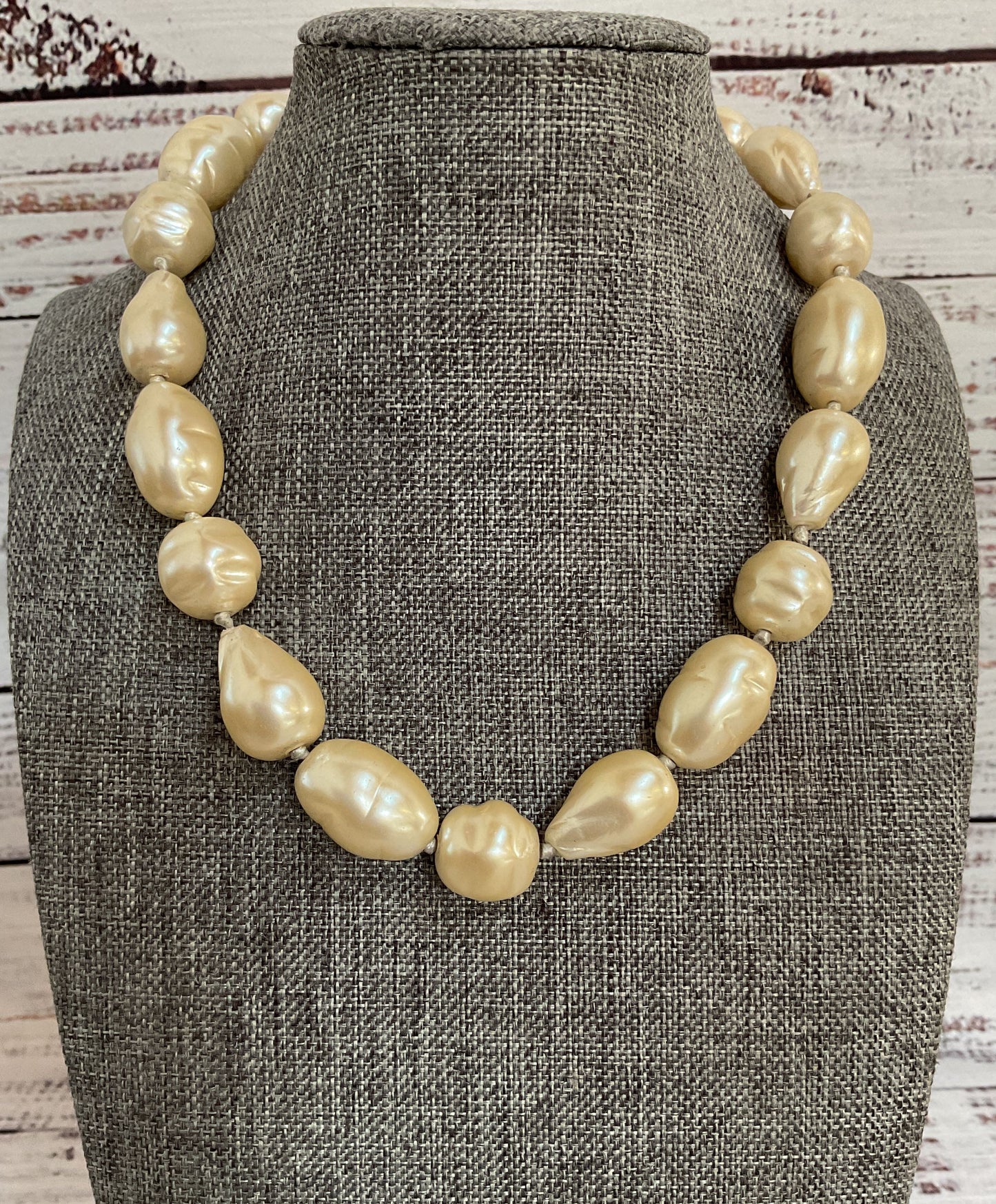 Vintage 14.5" Faux Baroque Pearl Necklace