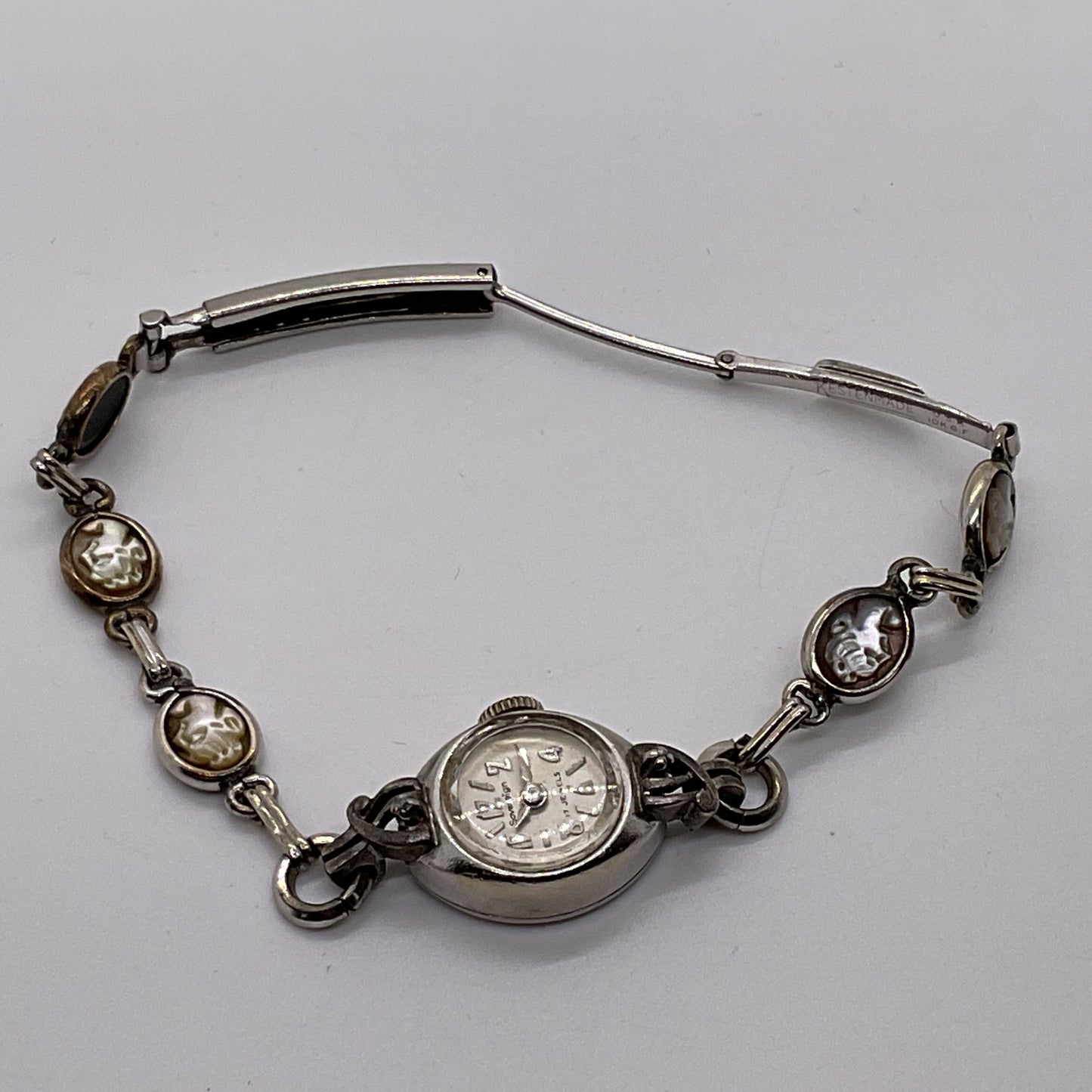 VTG. SOVEREIGN 10K RGP with Kestenmade Cameo Band Watch- WORKS GREAT!!!!