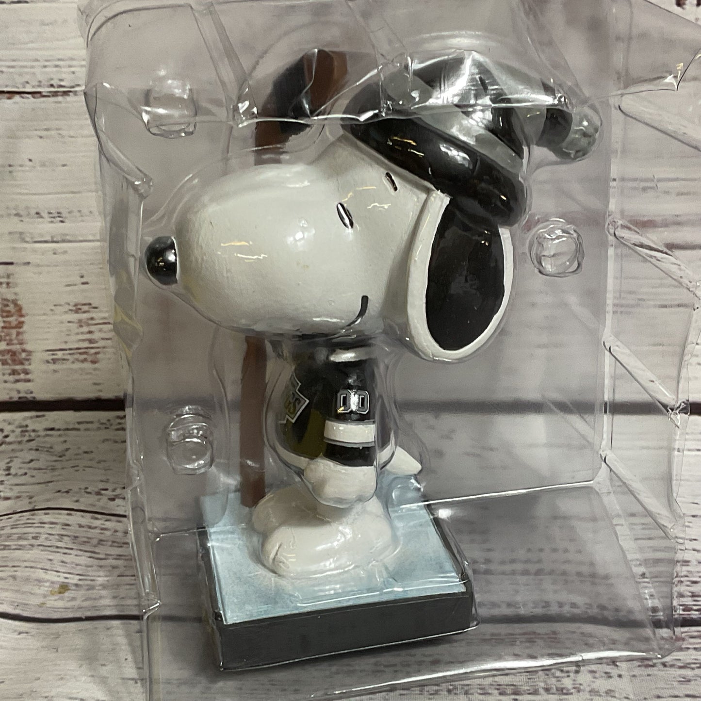 NEW BD SPORTS LA KINGS X PEANUTS Bobblehead