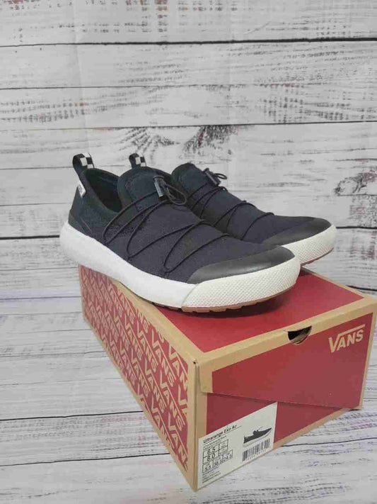 NWB VANS Ultrarange Exo Ac Black Sneaker Size 6.5