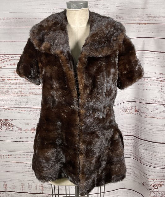 Furs Alixandre New York Vintage Short Sleeved Coat Brown