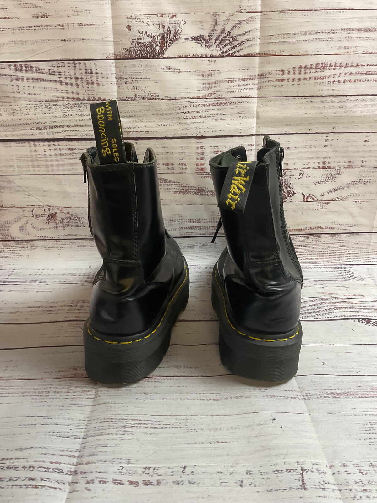 Dr. Martens Black Side Zipper Boot M9 L10