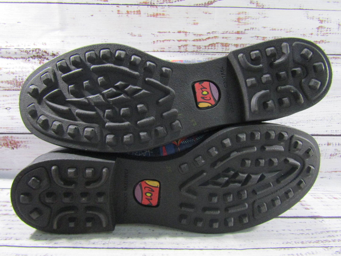 Icon Women's Blue Floral Print Sneakers Size 11