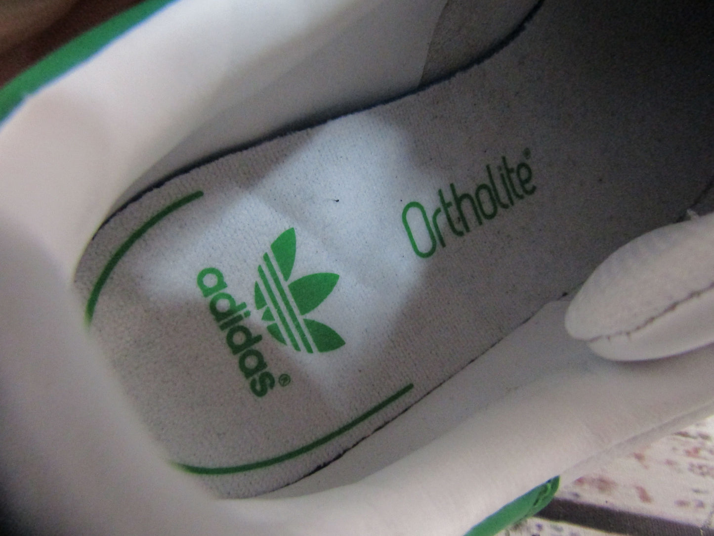 Adidas Original Stan Smith Boy's Low Top Sneakers Size 3 M20607
