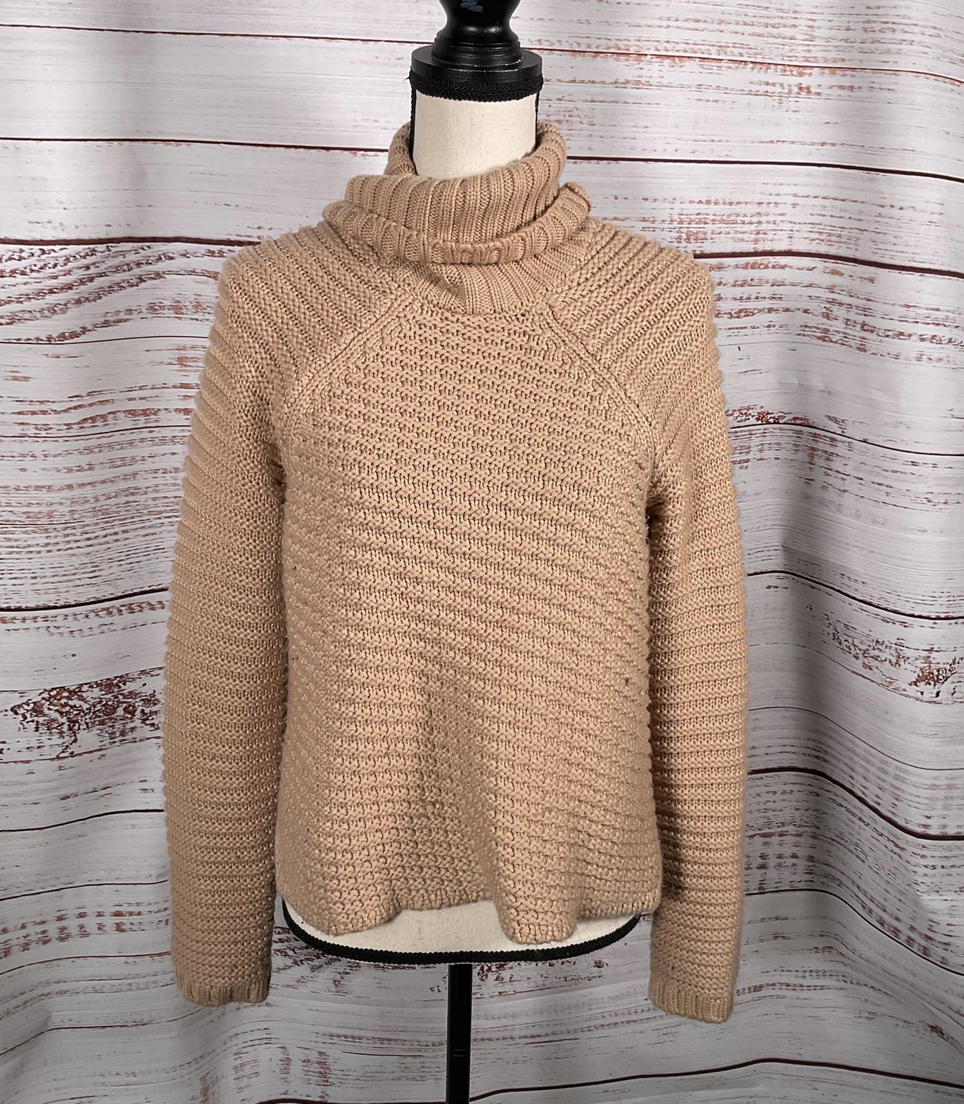 Mason by Michelle Mason Cropped Chunk Sweater Beige S