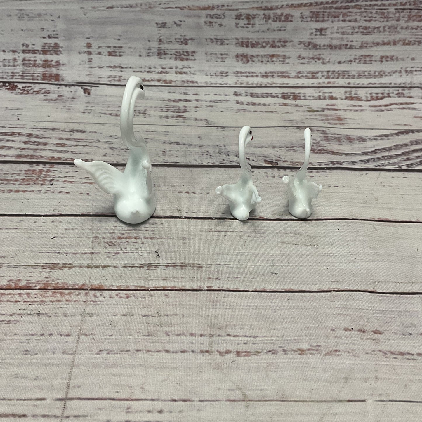 Murano White Hand Made Glass Swan Set Of 3miniature Figures