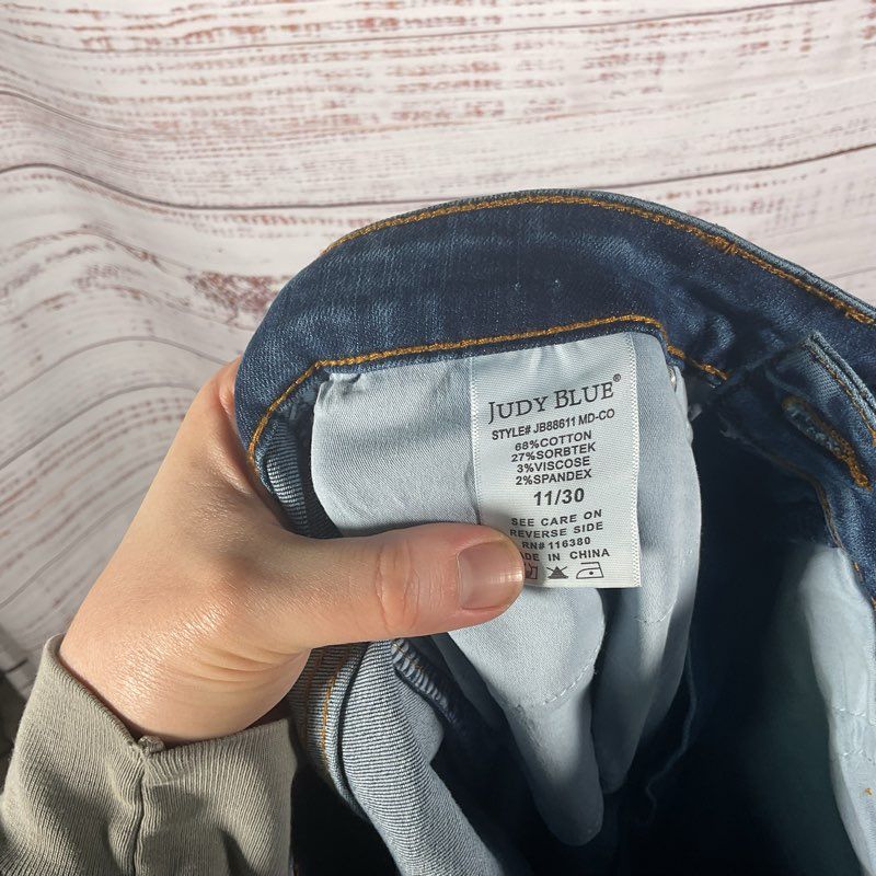 Judy Blue Raw Hem Medium Wash Blue Denim Flare Jeans - Size 30