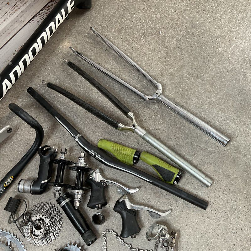 CANNONDALE FLASH 29 Bike Frame, Racing Ralph Tire, American Classic Wheel, Parts