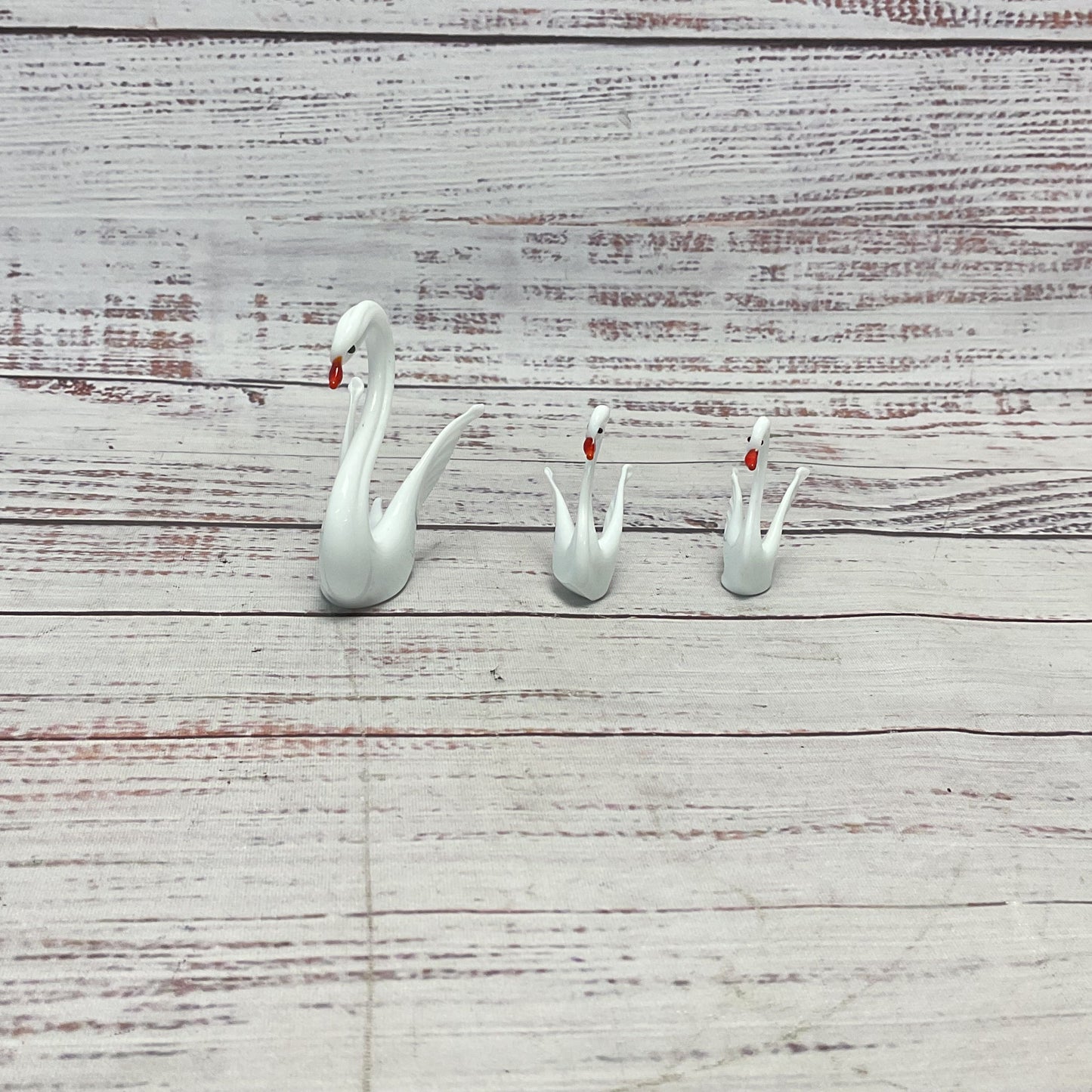 Murano White Hand Made Glass Swan Set Of 3miniature Figures