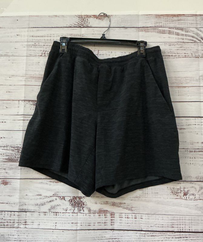 Men's Lululemon Black Jogger Shorts Size XL
