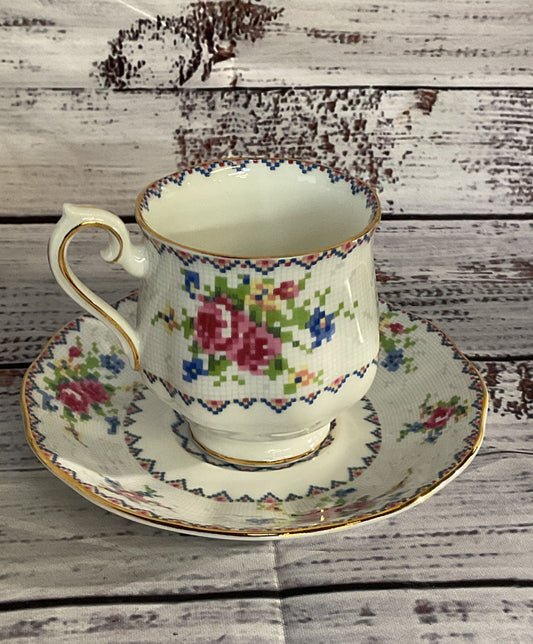 Royal Albert Vintage Bone China Petit Point Coffee Set Cream Multicolor