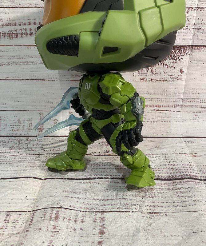 Funko Pop Jumbo Halo Master Chief #19 Energy Sword Grappleshot Vinyl Figure