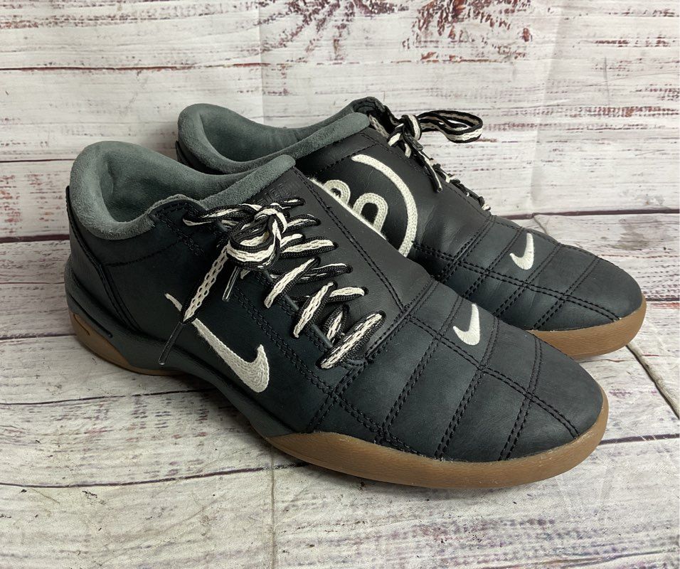 Nike Womens Total 90 III SP Shoes Black 7