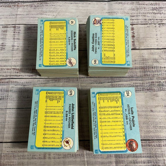 Lot Of 400+ Vtg 1982 Fleer Baseball Trading Cards