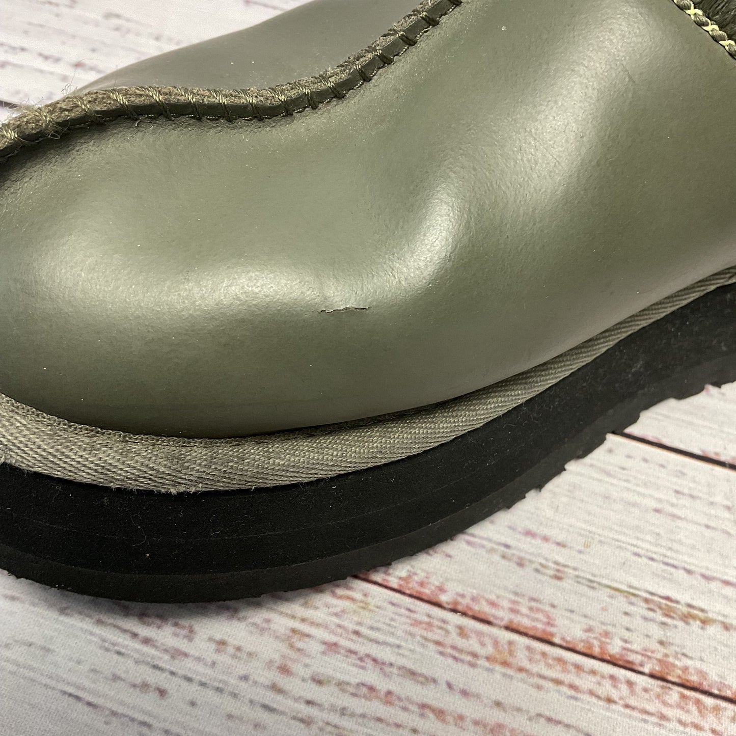 Ugg Tazz Green Seaweed Platform Slipper Women Size 6