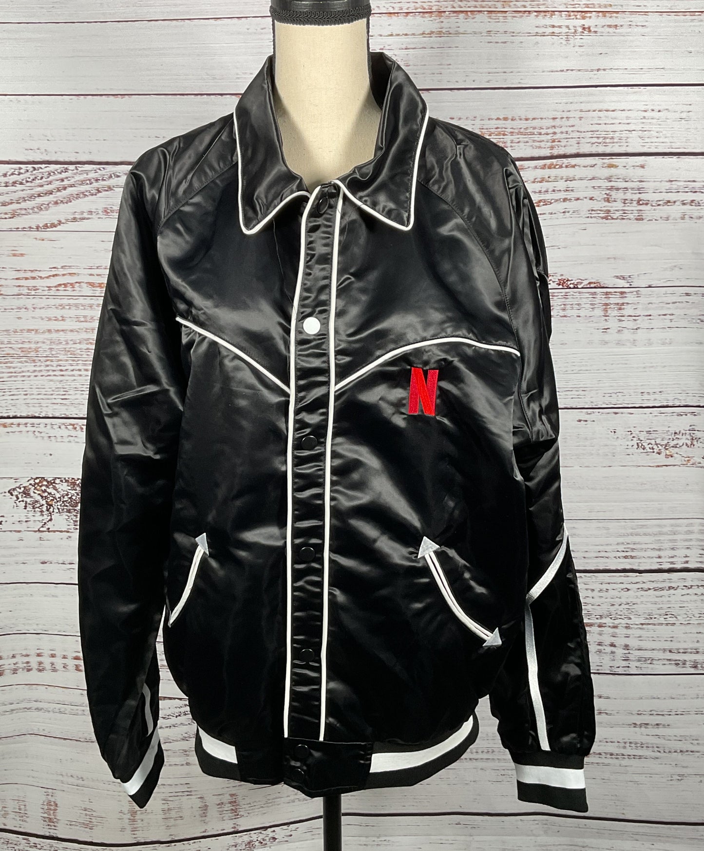 Casey Bannerman Netflix Mike Tyson Jake Paul Bomber Jacket Black M