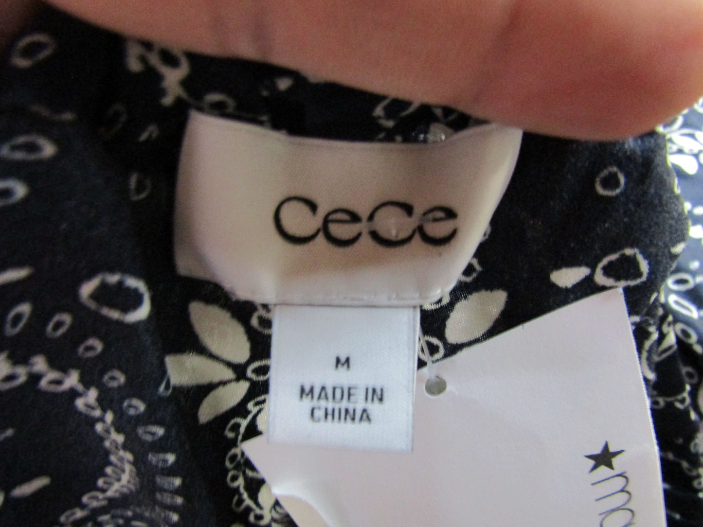 CeCe Women's Blue Floral Paisley Wide Leg Pants Size M