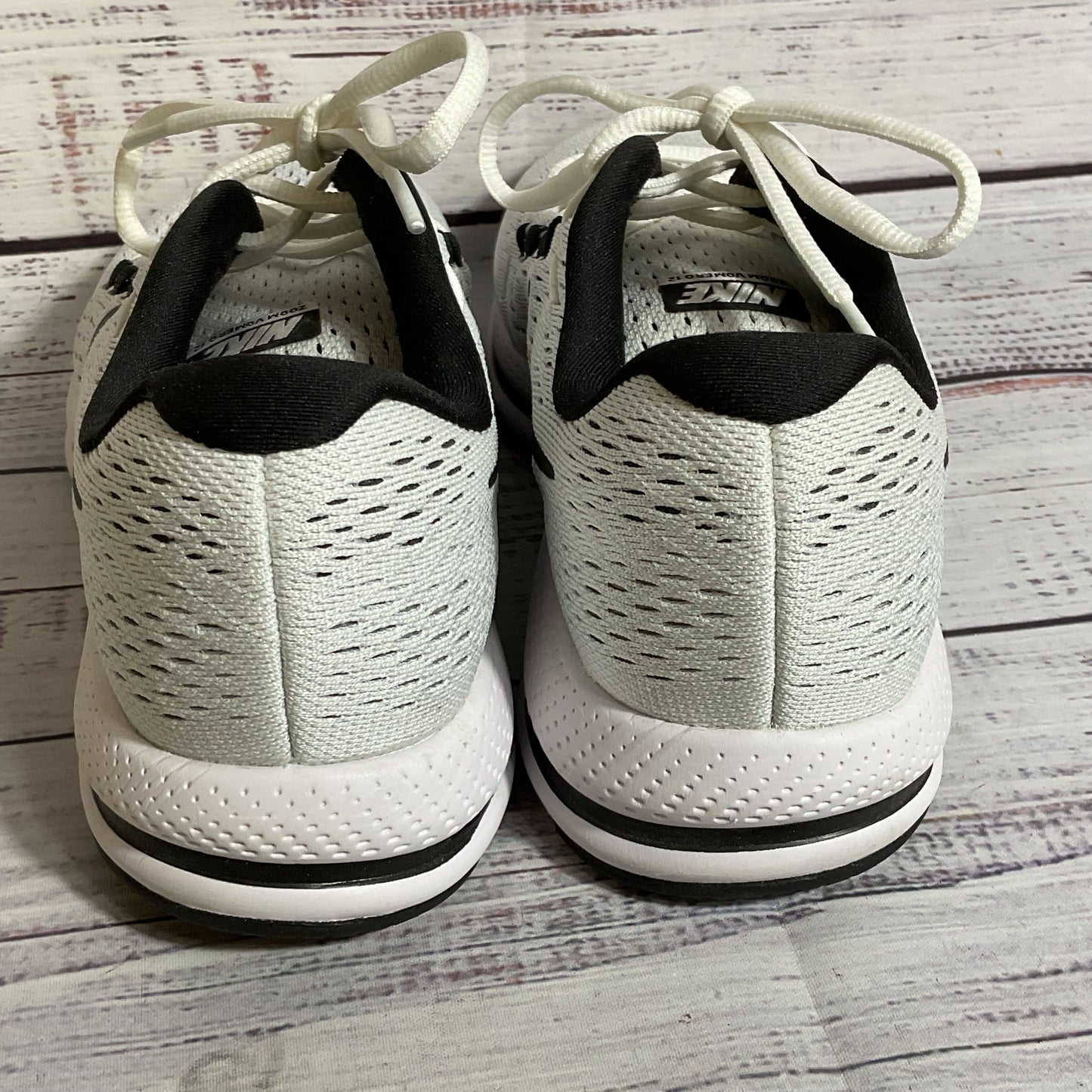 NWOB NIKE Air Zoom Vomero 12 #863766-100 Women's White Running Shoes- SZ 8