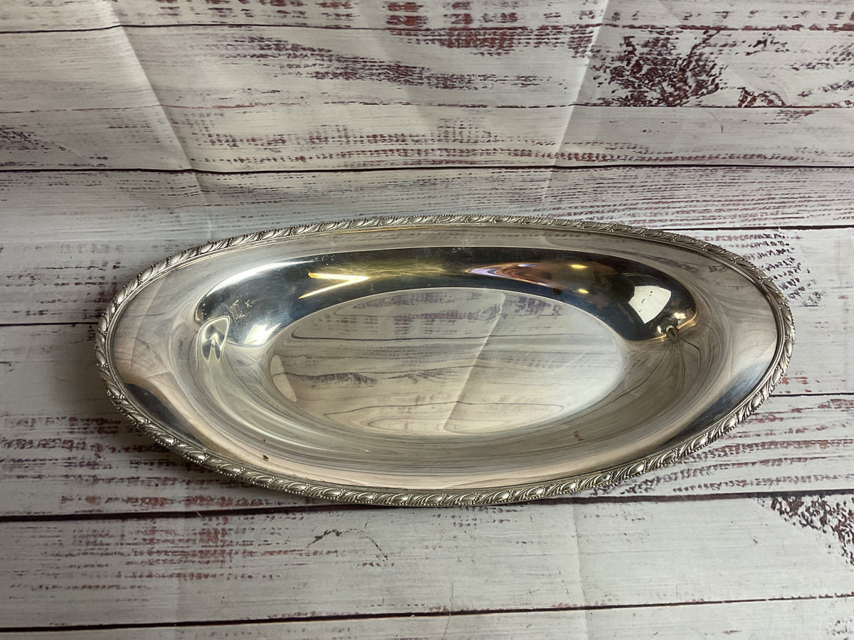 Wm Rogers Evandale Long Curved 14" Tray