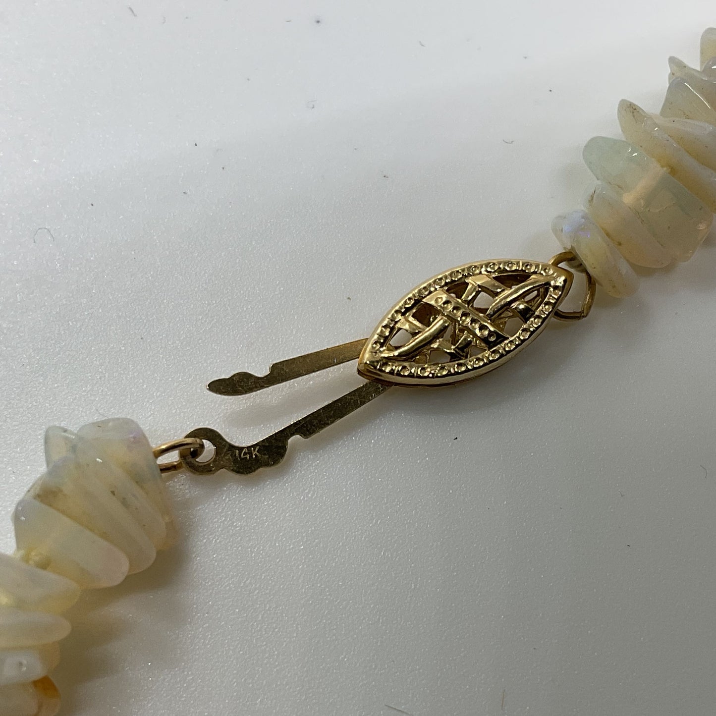 14K Yellow Gold Clasp & Beads Raw Opal Chip Beaded 16" Necklace