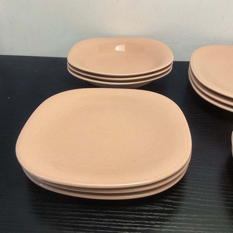 Mikasa Cf200 Salmon Peach Color Plate Bowl Set 13 Pieces Dinner 10" 8" 6"