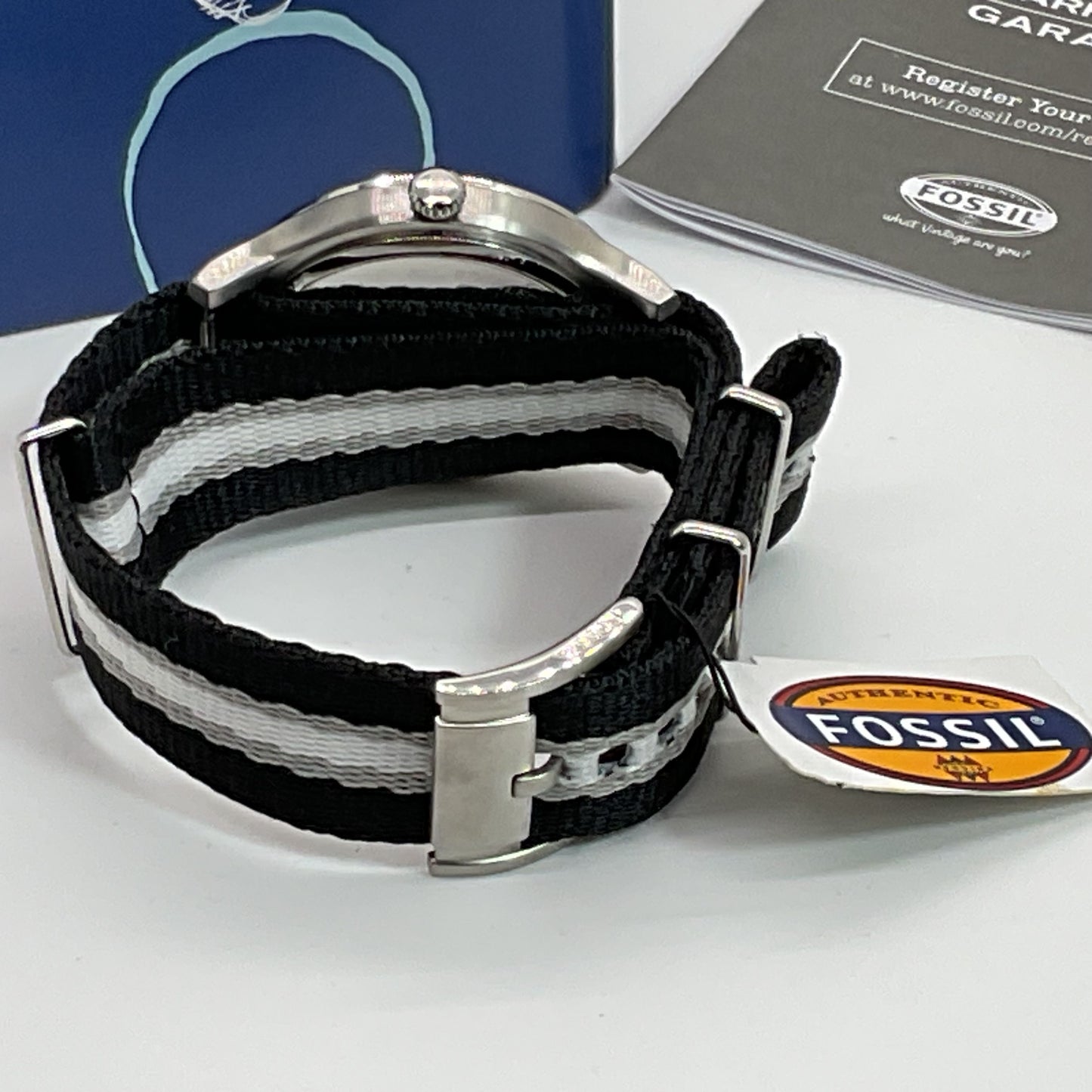NWT FOSSIL FS4529 Men's Sport Black/White Nylon Strap Taupe Dial Watch