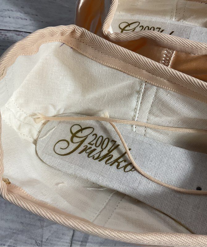 Grishko 2007 Pointe Size 7 XXXX H Made in Russia Ballet Shoes