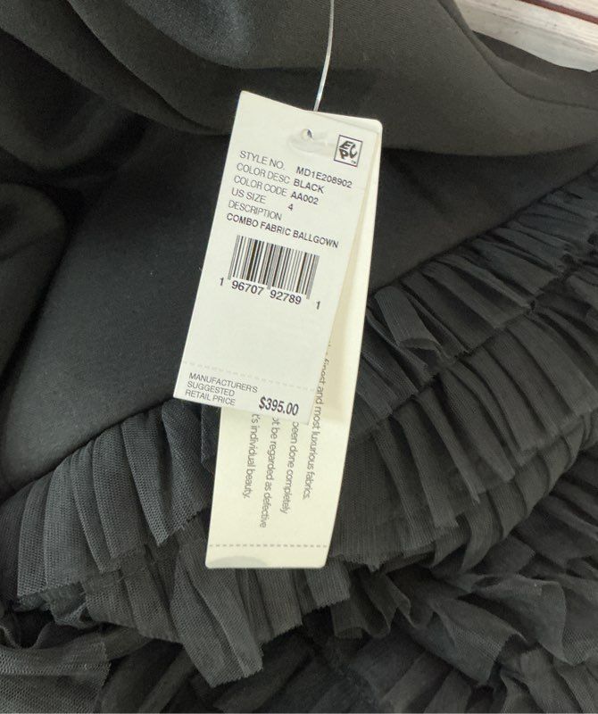 NWT Aidan Mattox Off Shoulder Long Dress with ruffled tulle Size 4 Retail $395