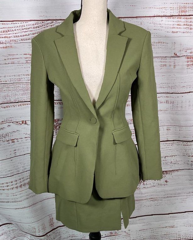 & Other Stories Fitted Single Breasted Blazer Skirt Pants Suit Set Olive Green 4