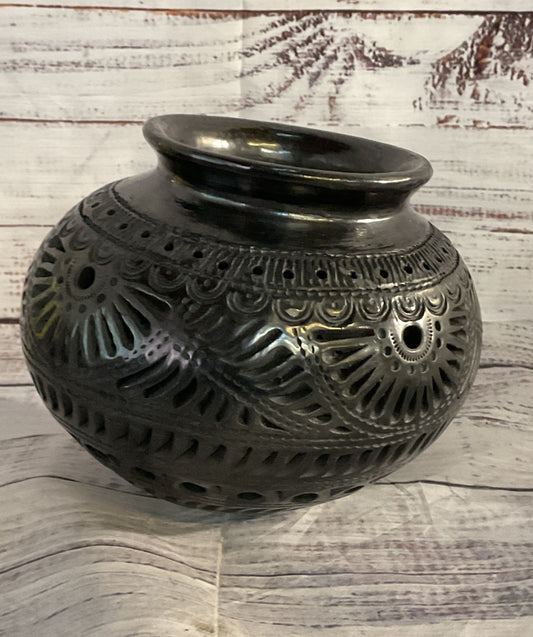 Handmade Barro Negro Rounded Bottom Vase Black