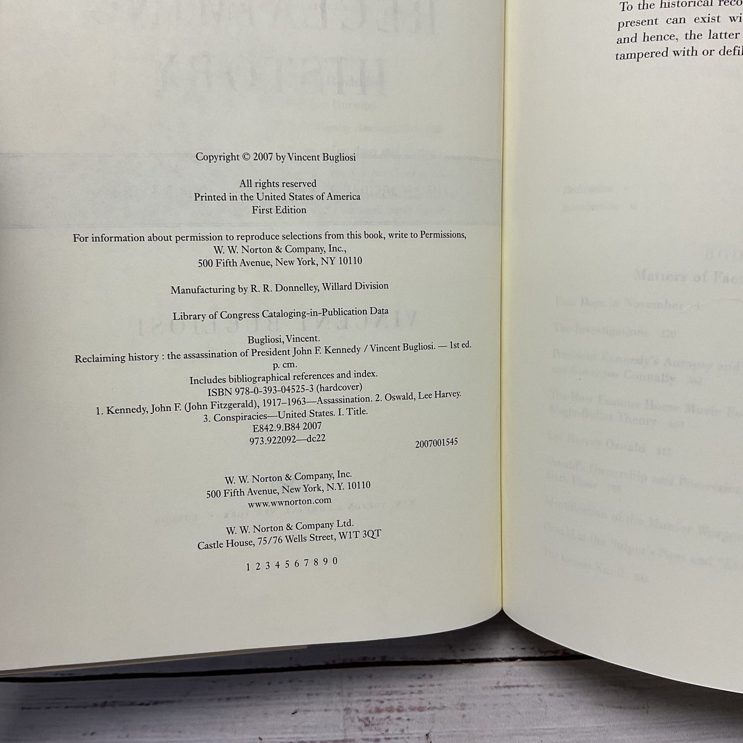 Reclaiming History: The Assassination Of President John F. Kennedy Book & CD