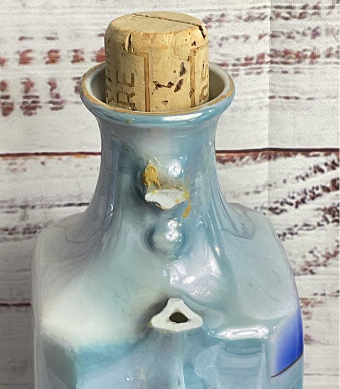 Victoria Vintage Czechoslovakia Lusterware 8" Oil Vinegar Dispensers Blue