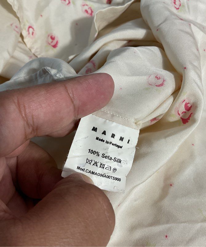 Women's Marni Winter Edition 2009 Rose Floral Pattern Button Blouse Size 44 Silk