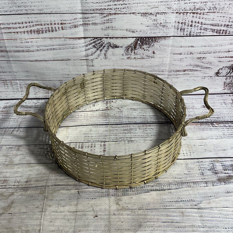 Vintage Round Woven Metal 10" Casserole Dish Caddy