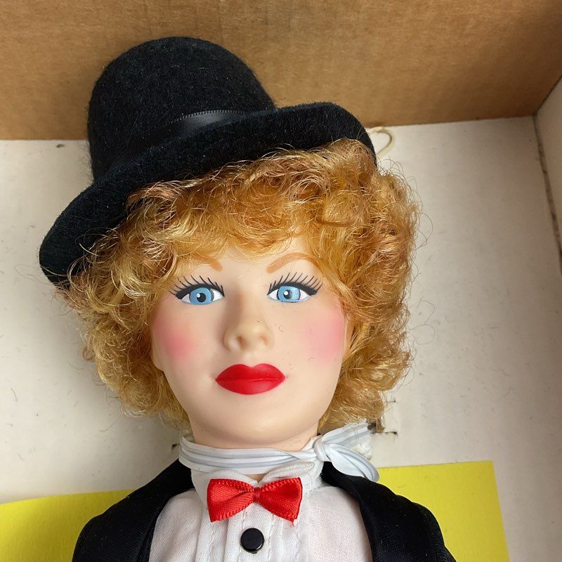 Effanbee 1985 Lucille Ball 16" Vinyl Doll
