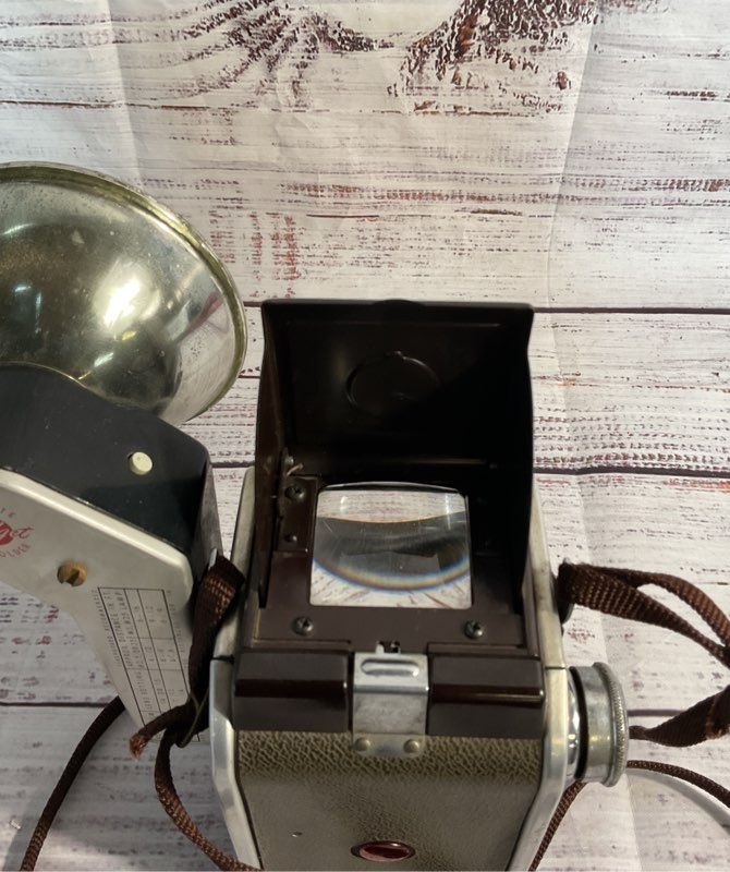 Kodak Twin Lens Reflex Duaflex IV Camera w/ Flash