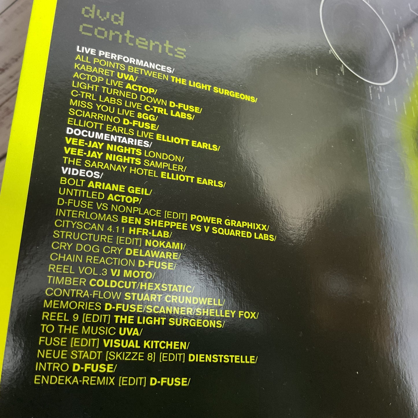 VJ: Audio-Visual Art and VJ Culture: Includes DVD