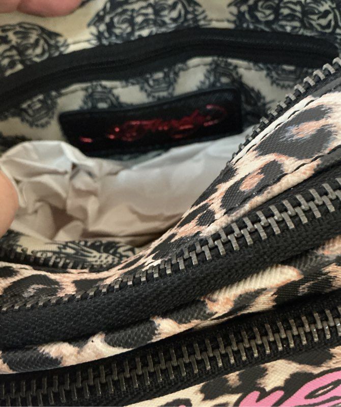 Women's NWOT Ed Hardy Cheetah Print Crossbody Bag ADORABLE!!